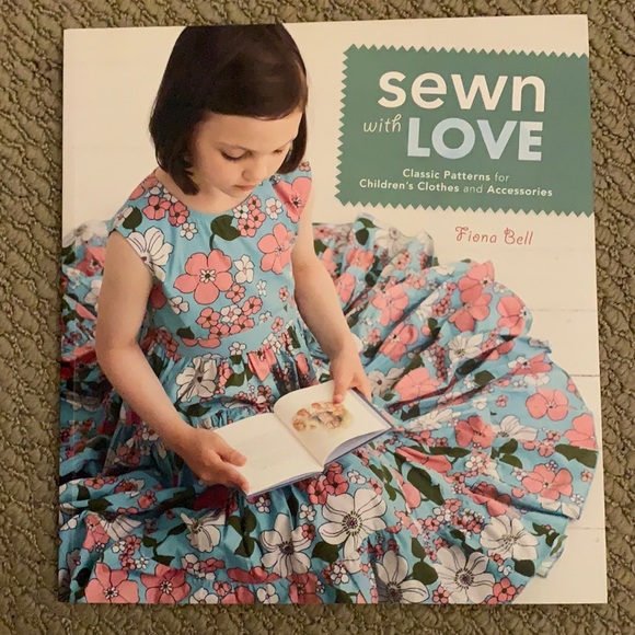 4/$20 Children’s Clothing Sewing  Crafts Book - Picture 1 of 4